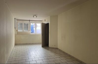 location appartement 585 € CC /mois à proximité de Dommartin (01380)