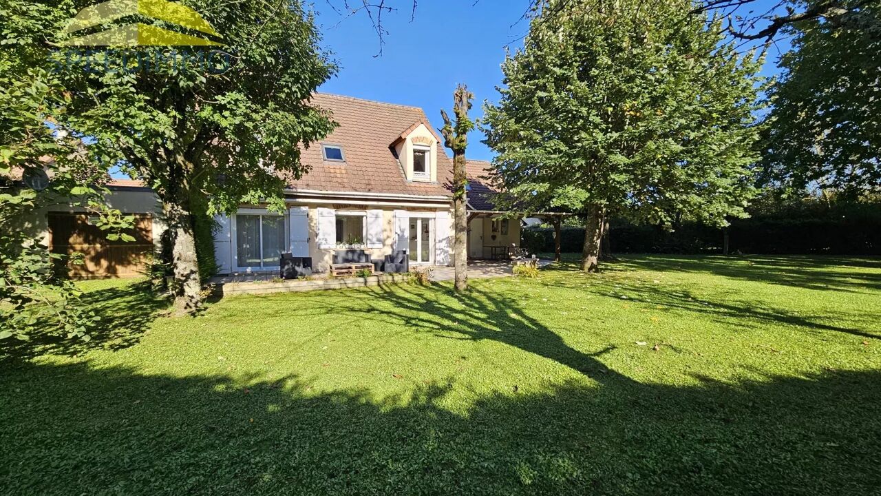 maison 6 pièces 144 m2 à vendre à Mandres-les-Roses (94520)