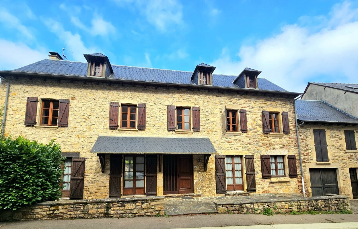 maison 7 pièces 332 m2 à vendre à Rignac (12390)