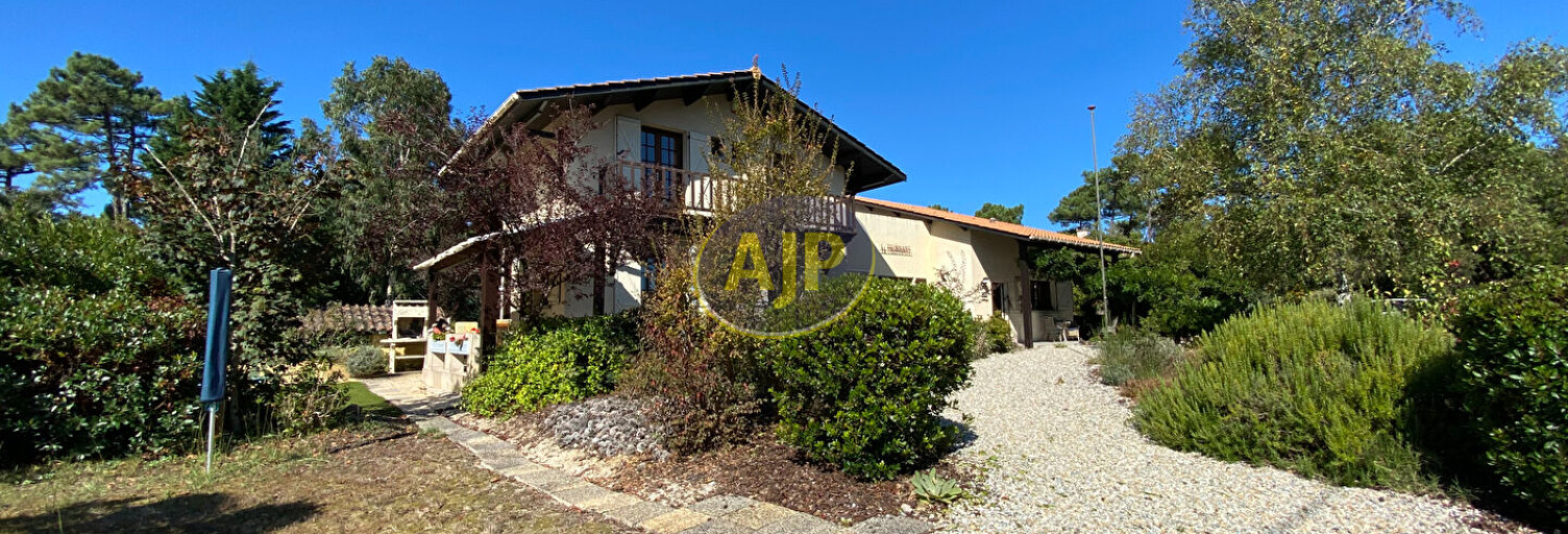 Maison 11 Pièces 250 m² à vendre à Vendays-Montalivet (33930)