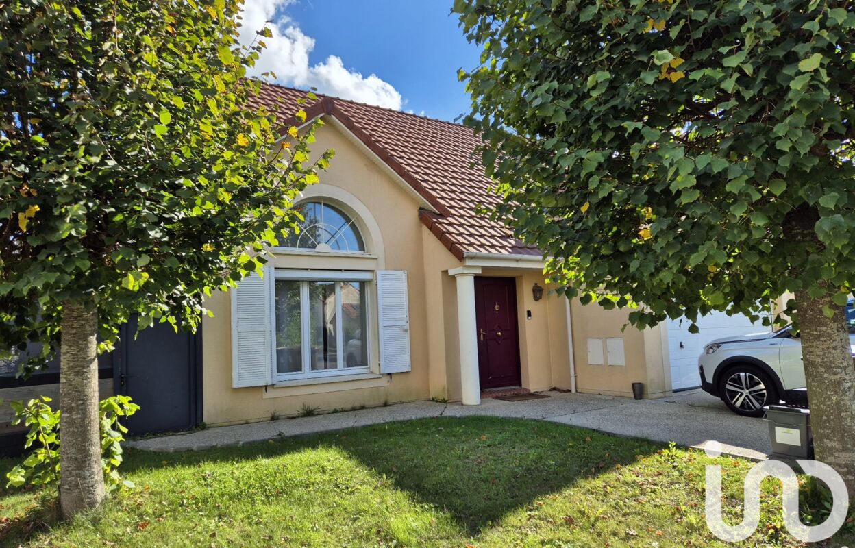 maison 6 pièces 154 m2 à vendre à Saint-Pierre-du-Perray (91280)