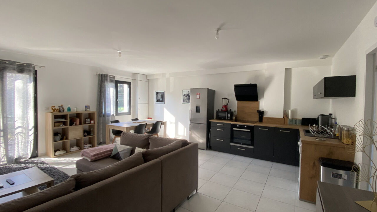 appartement 2 pièces 55 m2 à louer à Montrabé (31850)