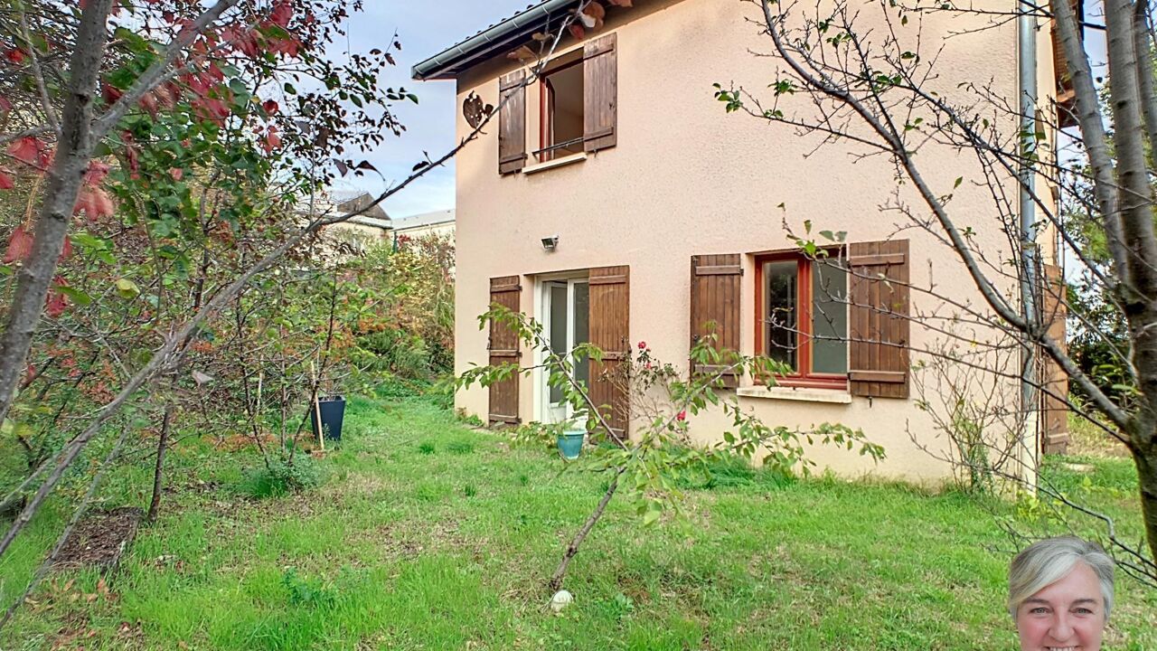 maison 6 pièces 117 m2 à vendre à Oullins (69600)