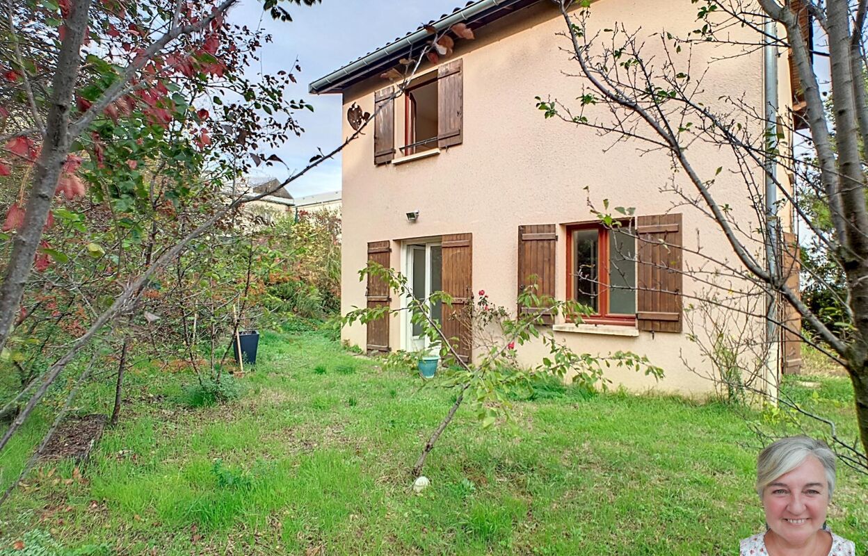 maison 6 pièces 117 m2 à vendre à Oullins (69600)