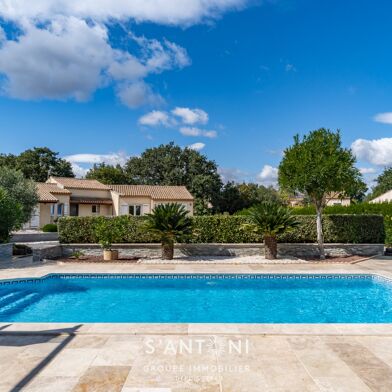 Maison 4 pièces 598900 €