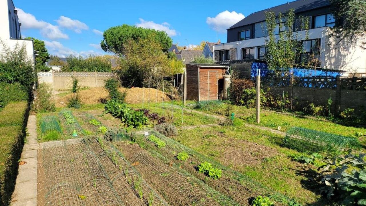 terrain  pièces 155 m2 à vendre à Rennes (35200)