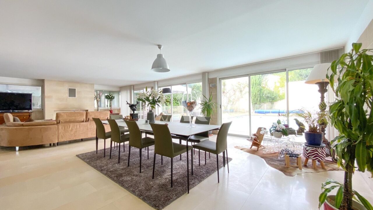 maison 7 pièces 237 m2 à vendre à Mérignac (33700)