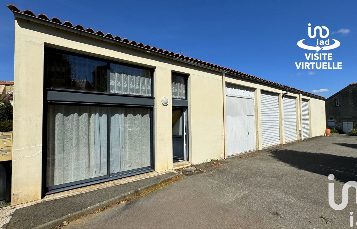 immeuble  pièces 265 m2 à vendre à L'Hermenault (85570)