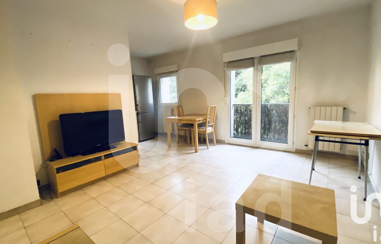 appartement 2 pièces 48 m2 à vendre à Nîmes (30000)