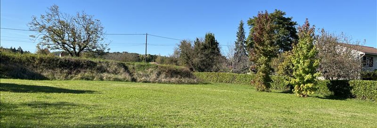 Terrain  1500 m² à vendre à Meyronne (46200)