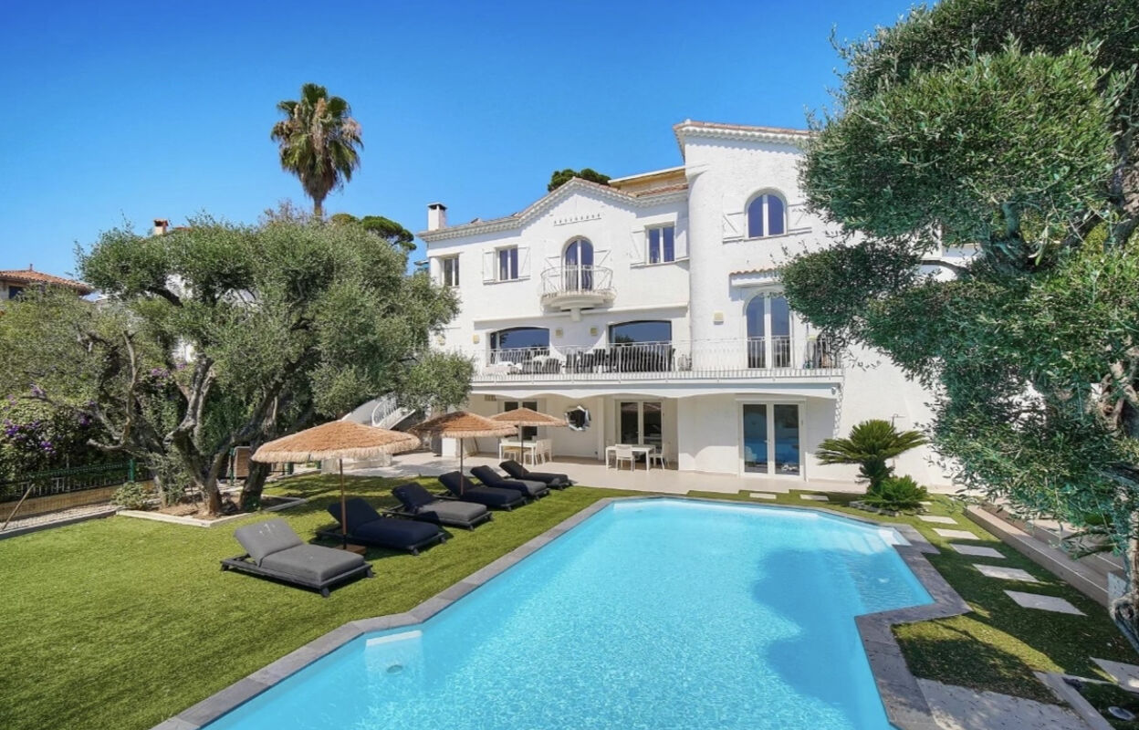 maison 9 pièces 365 m2 à vendre à Cannes (06400)