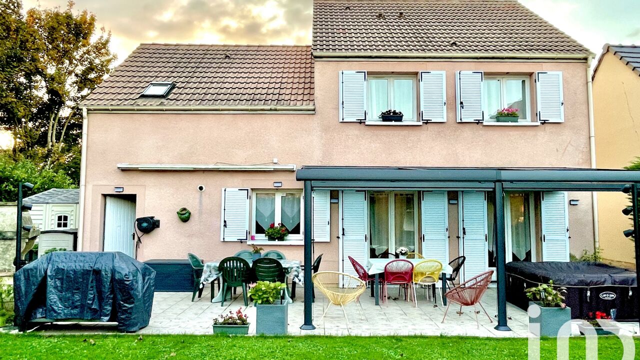 maison 5 pièces 104 m2 à vendre à Bailly-Romainvilliers (77700)