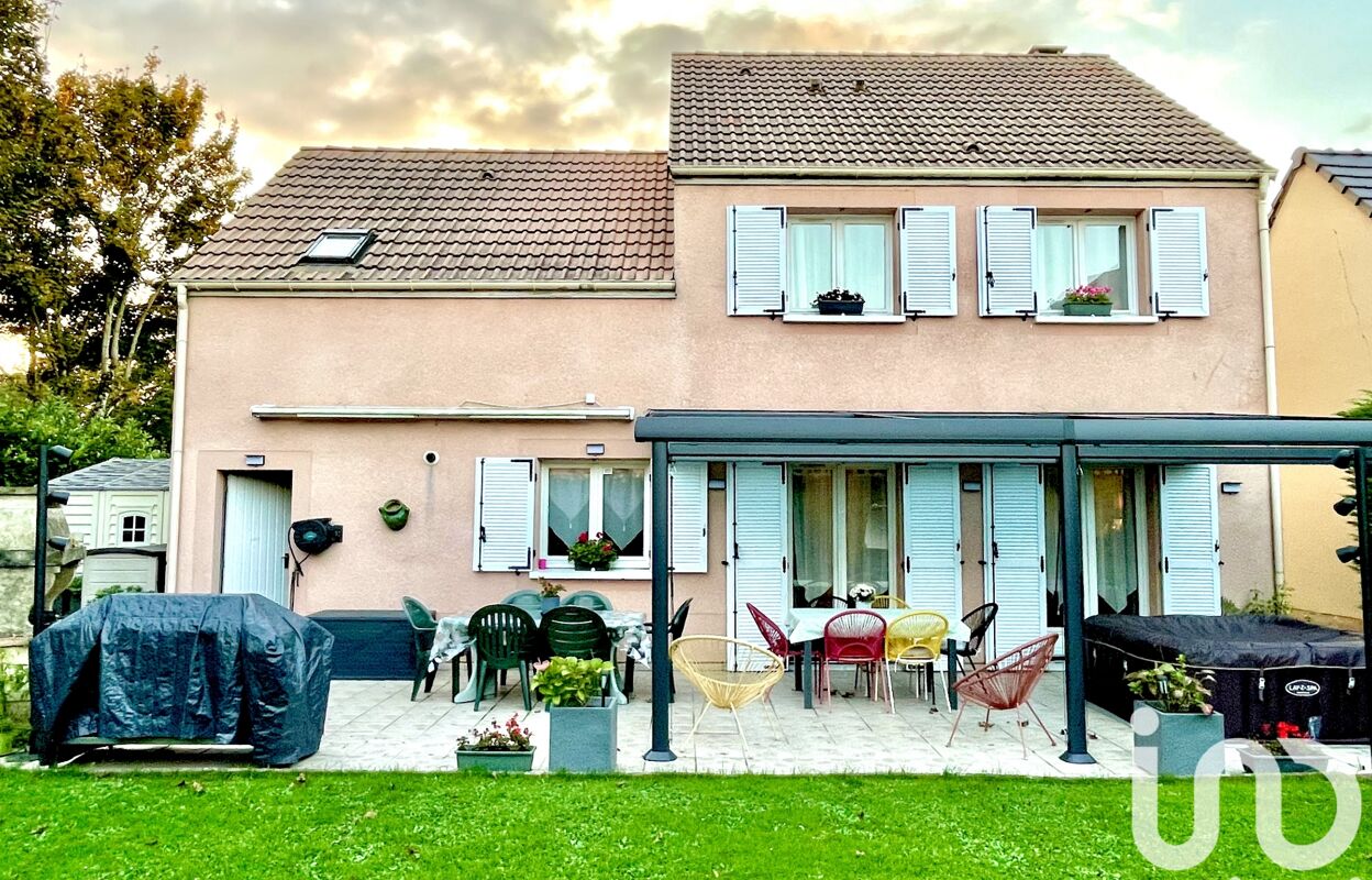 maison 4 pièces 104 m2 à vendre à Bailly-Romainvilliers (77700)