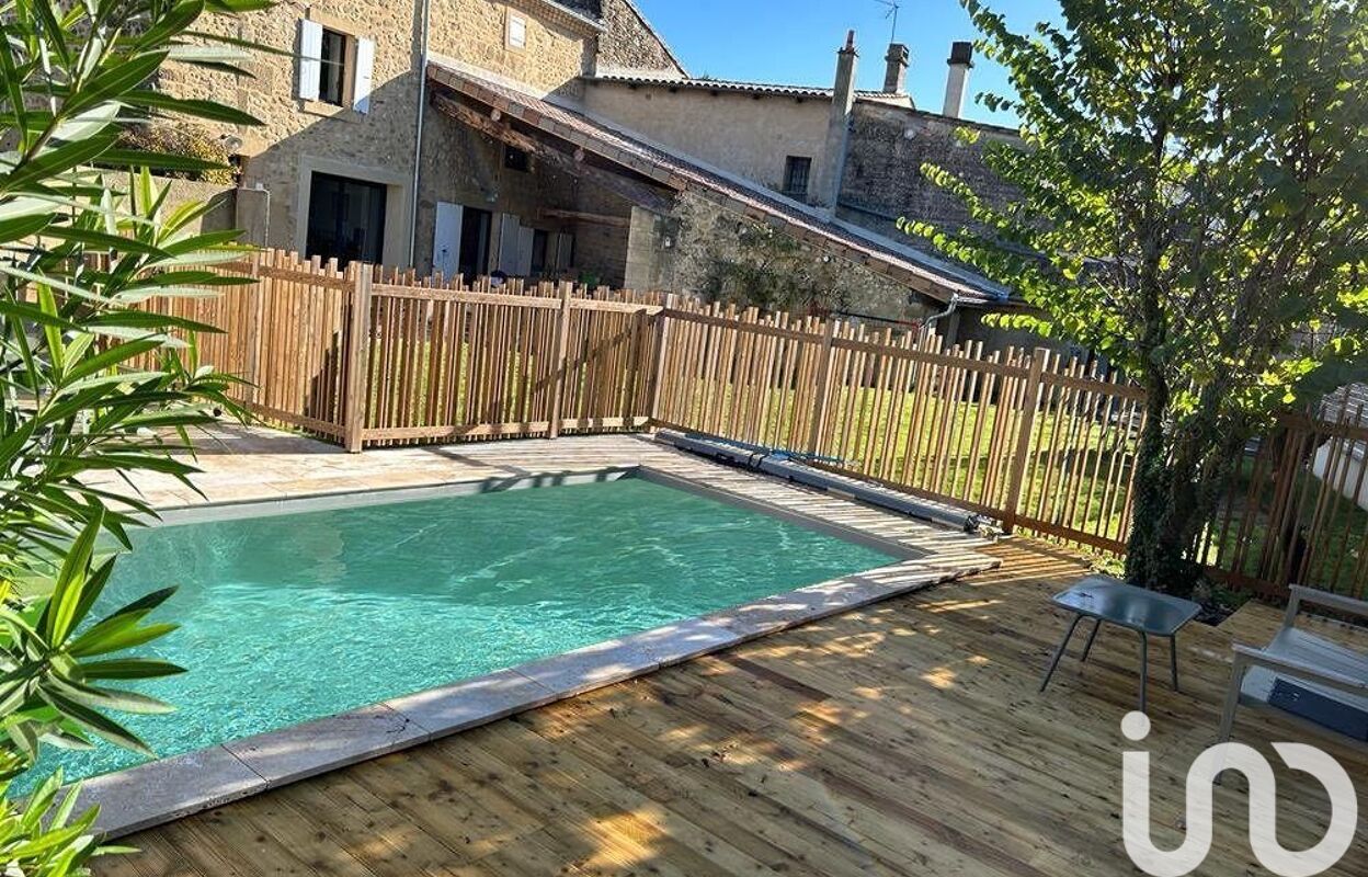 maison 8 pièces 211 m2 à vendre à Montmeyran (26120)