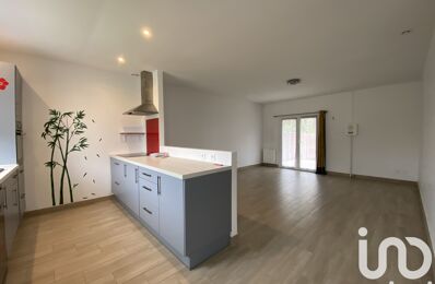 location maison 1 600 € CC /mois à proximité de Le Pian-Médoc (33290)