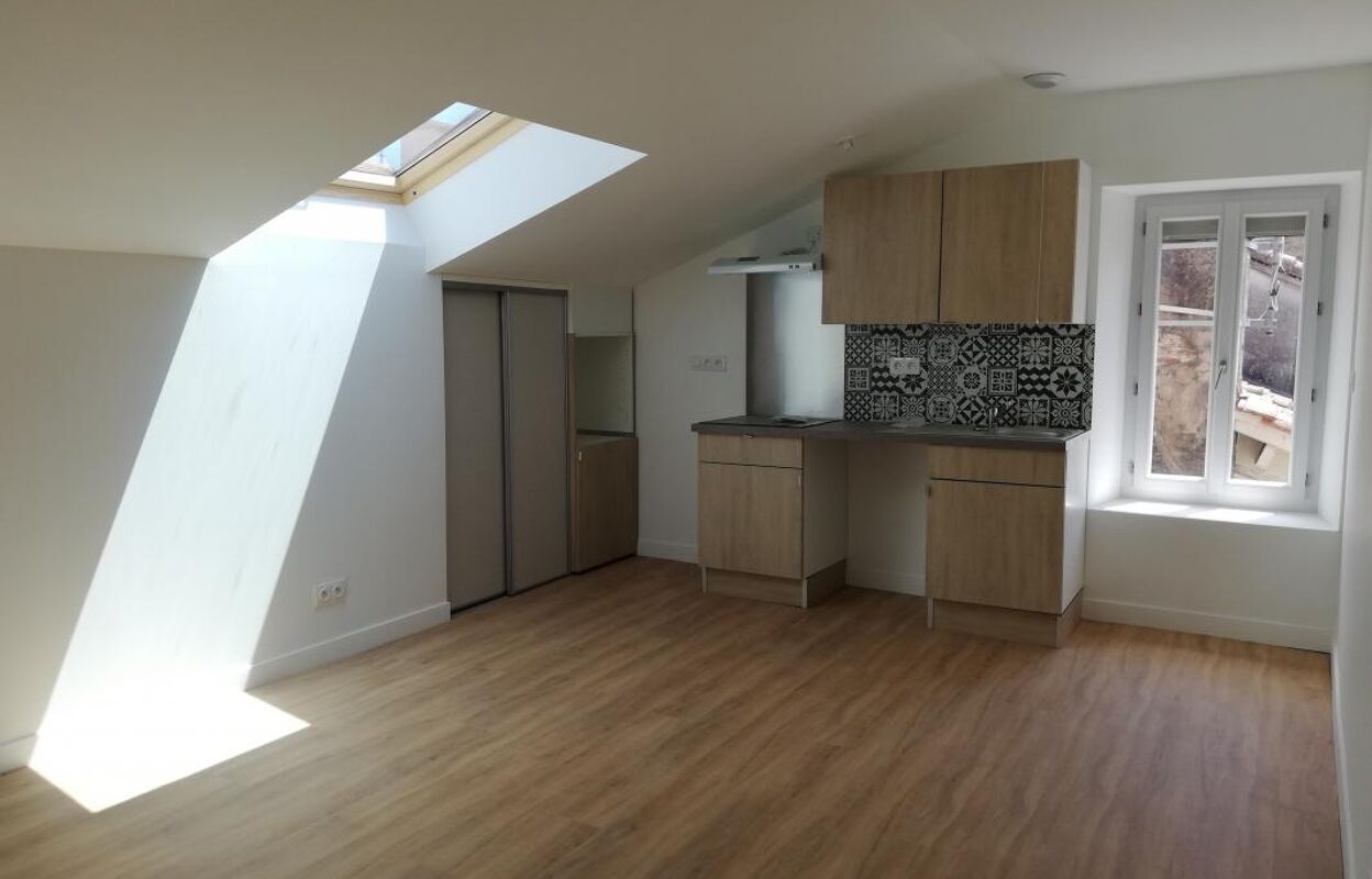 appartement 2 pièces 38 m2 à louer à Aire-sur-l'Adour (40800)