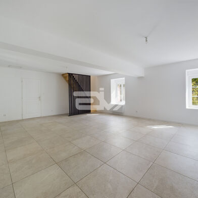 Maison 6 pièces 239000 €