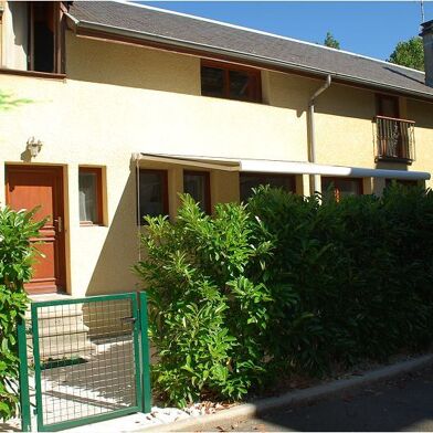 Maison 5 pièces 1780 €