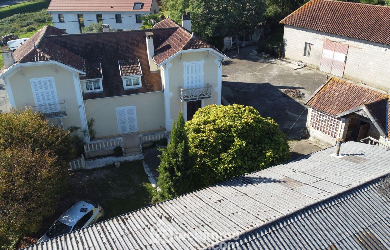 maison 13 pièces 230 m2 à vendre à Casteide-Candau (64370)