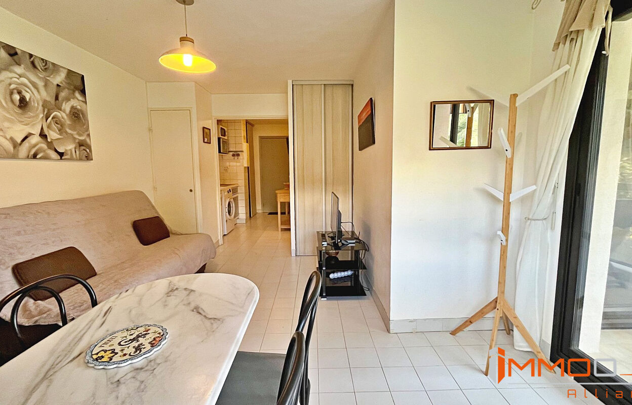 appartement 2 pièces 34 m2 à vendre à Mandelieu-la-Napoule (06210)