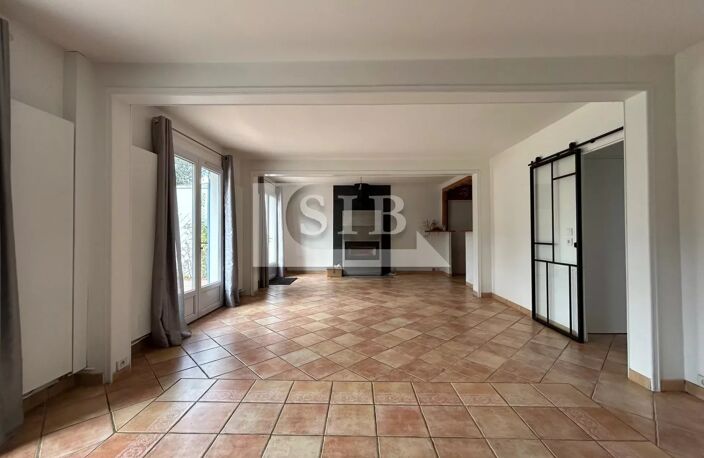 Maison 6 pièces avec garage - 130m² — photo 2