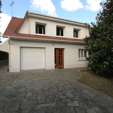 Maison 6 pièces 192 m²