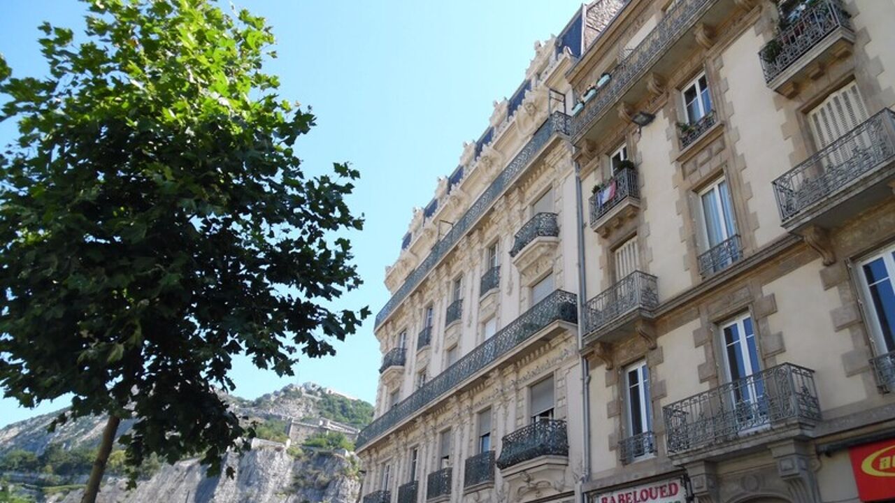 appartement 4 pièces 92 m2 à louer à Grenoble (38000)