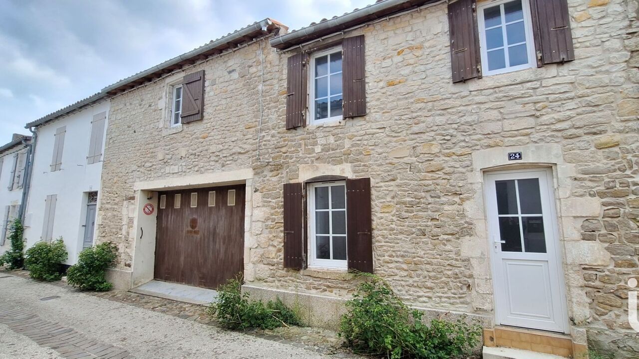 maison 8 pièces 200 m2 à vendre à La Flotte (17630)