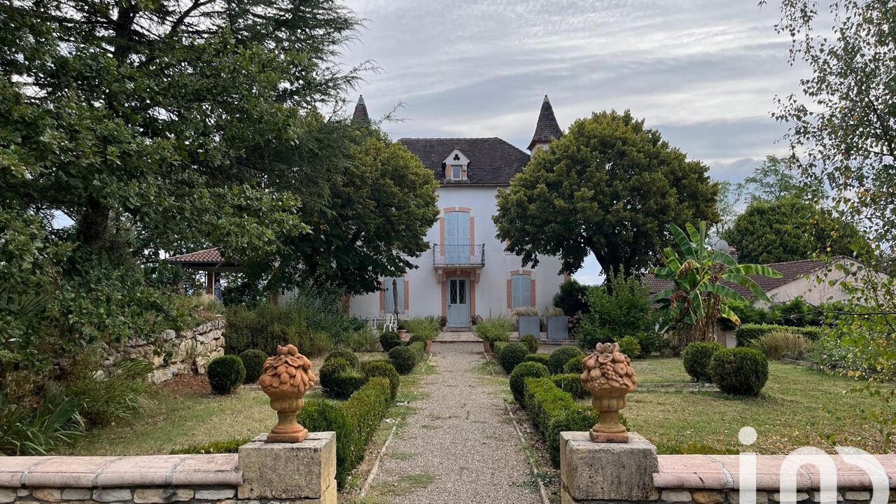 maison 7 pièces 255 m2 à vendre à Puy-l'Évêque (46700)