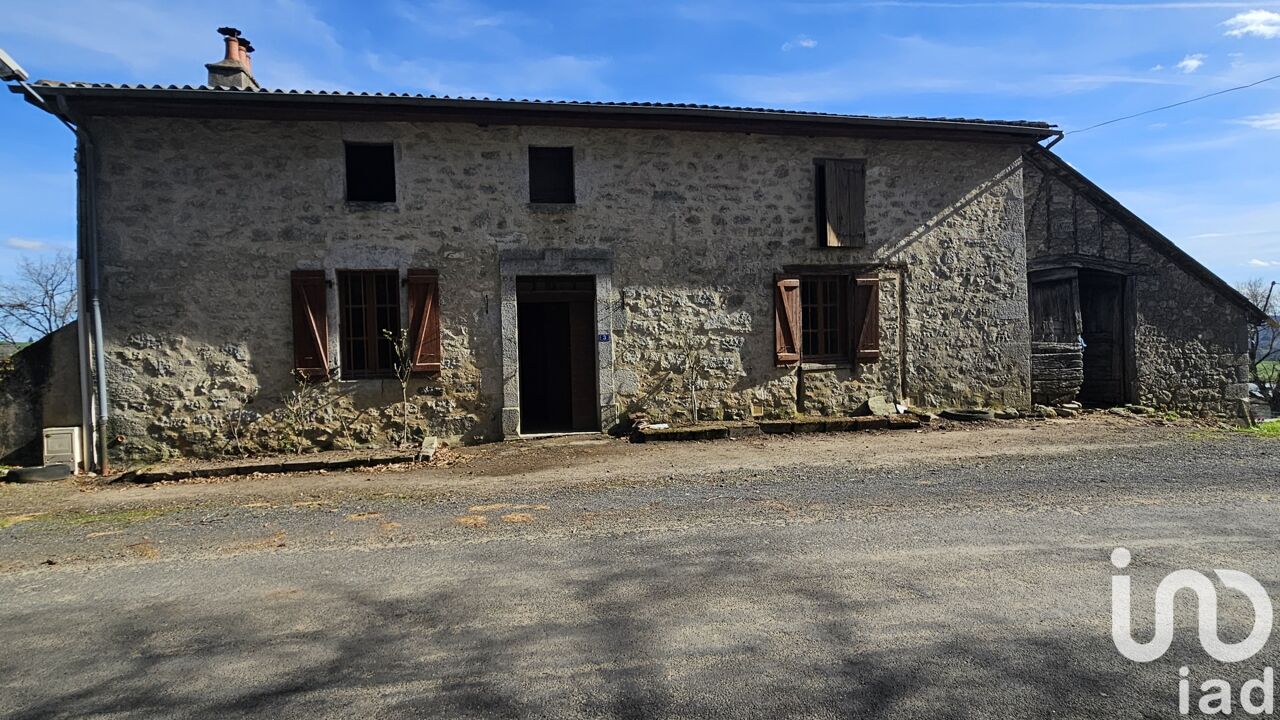 maison 4 pièces 95 m2 à vendre à Labesserette (15120)