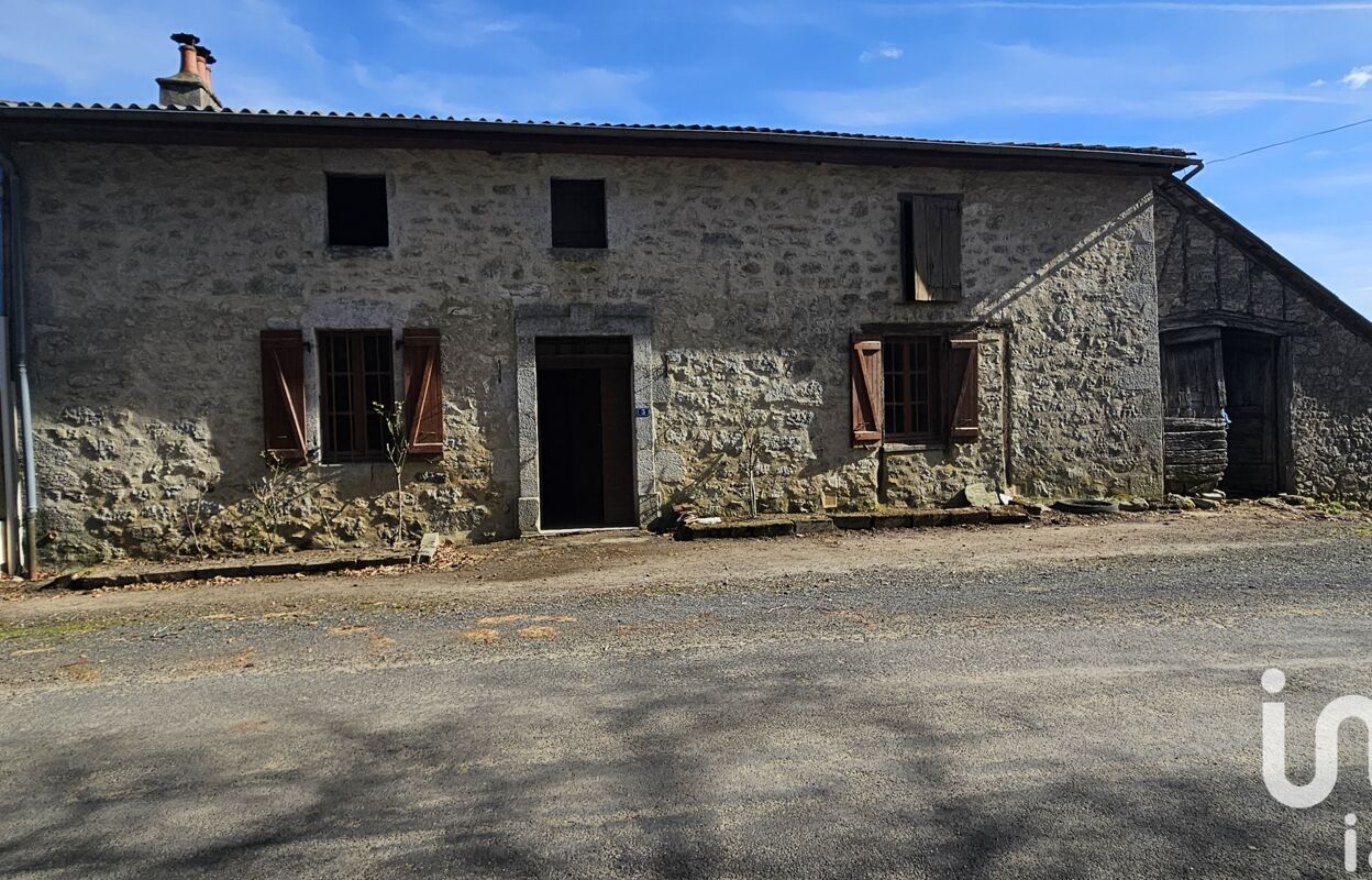 maison 4 pièces 95 m2 à vendre à Labesserette (15120)