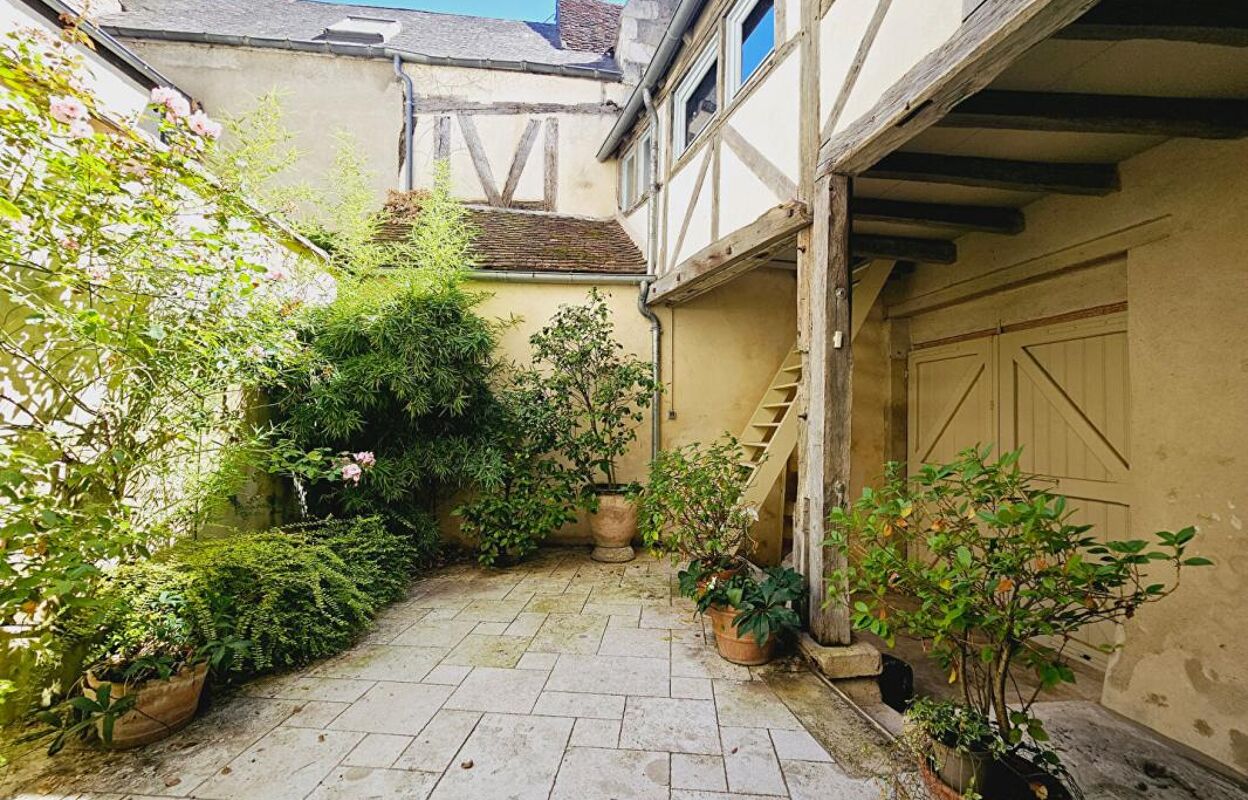 maison 8 pièces 235 m2 à vendre à Bourges (18000)