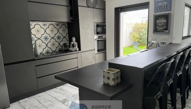 Villa / Maison 5 pièces  à vendre Rochelle (La) 17000