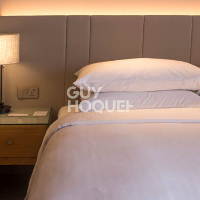 Commerce  1749000 €