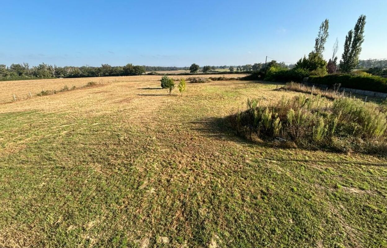 terrain  pièces 4200 m2 à vendre à Moulins (03000)