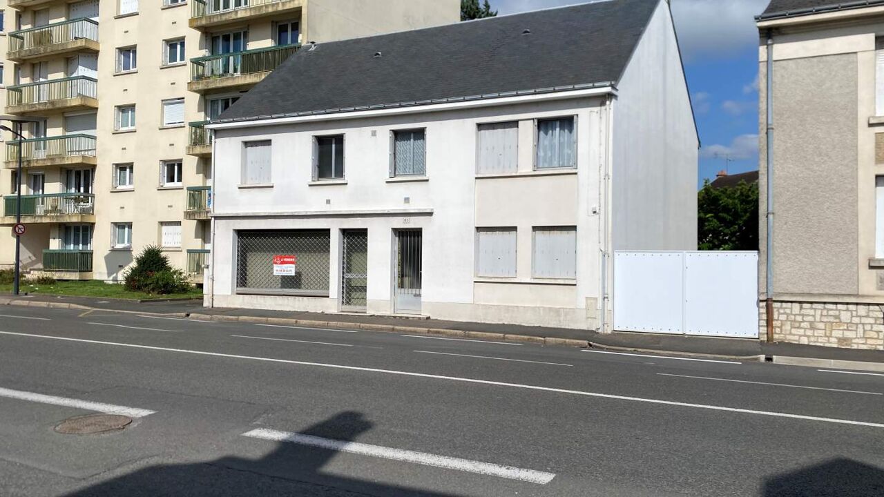 commerce 6 pièces 203 m2 à vendre à Saint-Cyr-sur-Loire (37540)