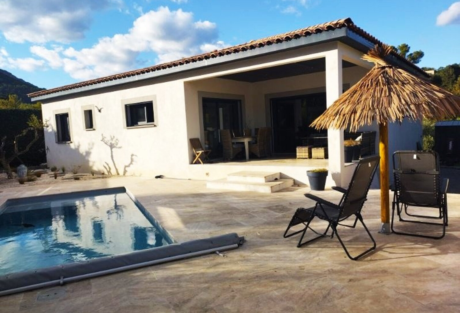 VILLA RECENTE -5 PIECES-PISCINE — photo 1