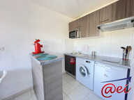 Studio meublé avec balcon et parking — photo 2