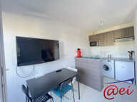 Studio meublé avec balcon et parking — photo 3