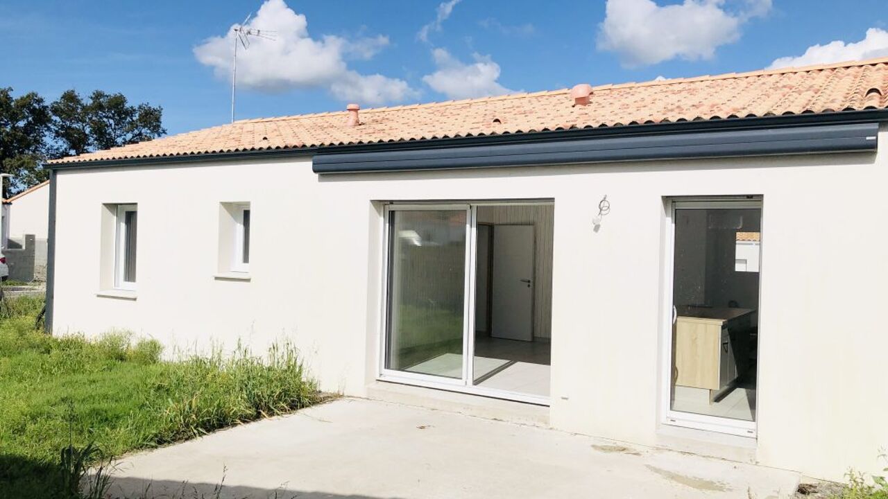 maison 4 pièces 84 m2 à vendre à Châteauneuf (85710)