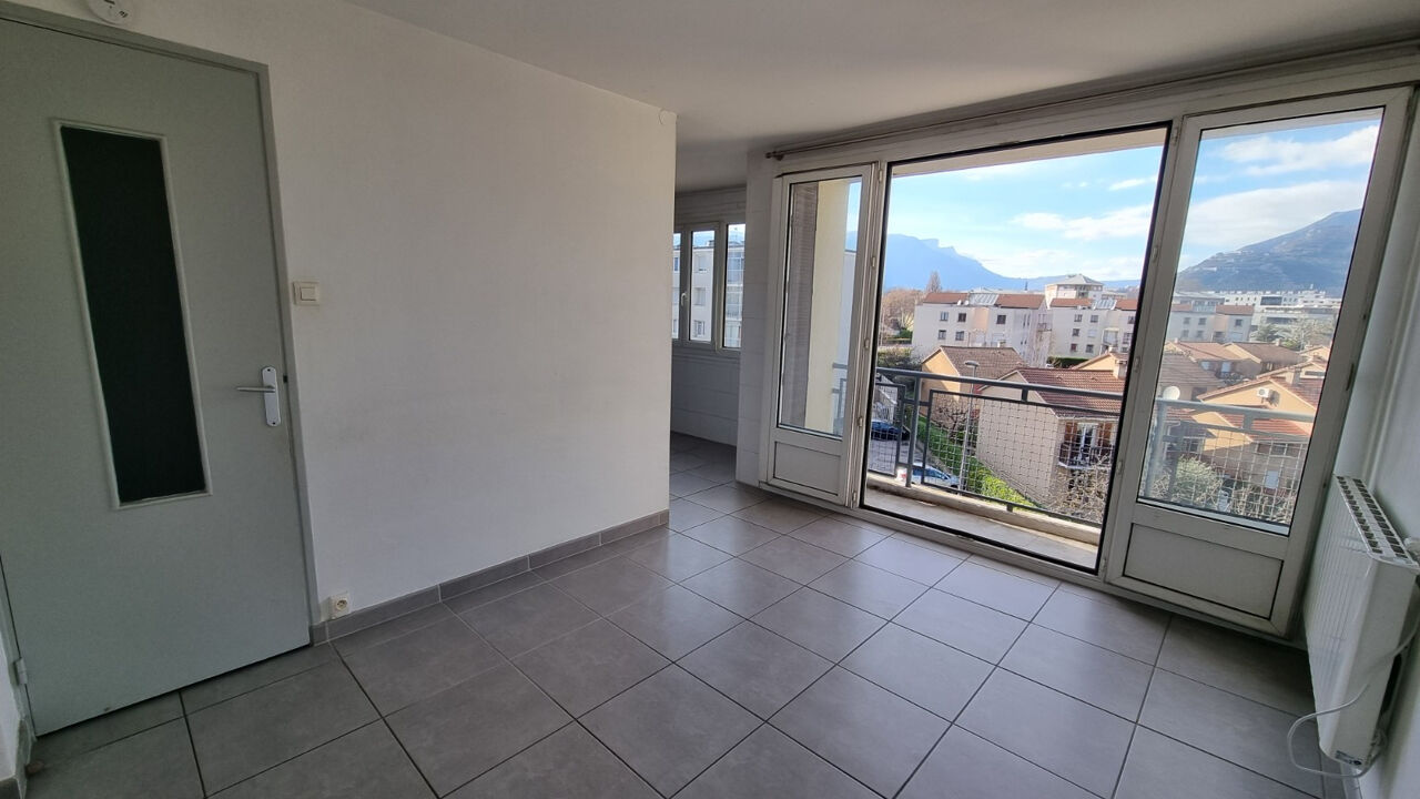 appartement 2 pièces 35 m2 à louer à Saint-Martin-d'Hères (38400)