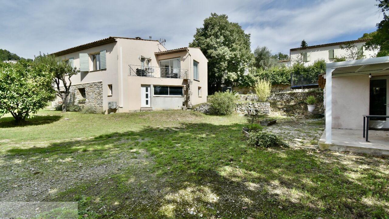 maison 6 pièces 154 m2 à vendre à Cabris (06530)