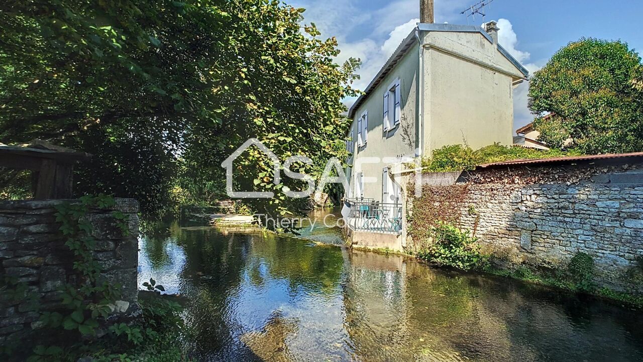 immeuble  pièces 448 m2 à vendre à La Mothe-Saint-Héray (79800)