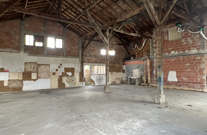 Immeuble à usage d'habitation 140 m2 avec hangar 230 m2 Marm — photo 2