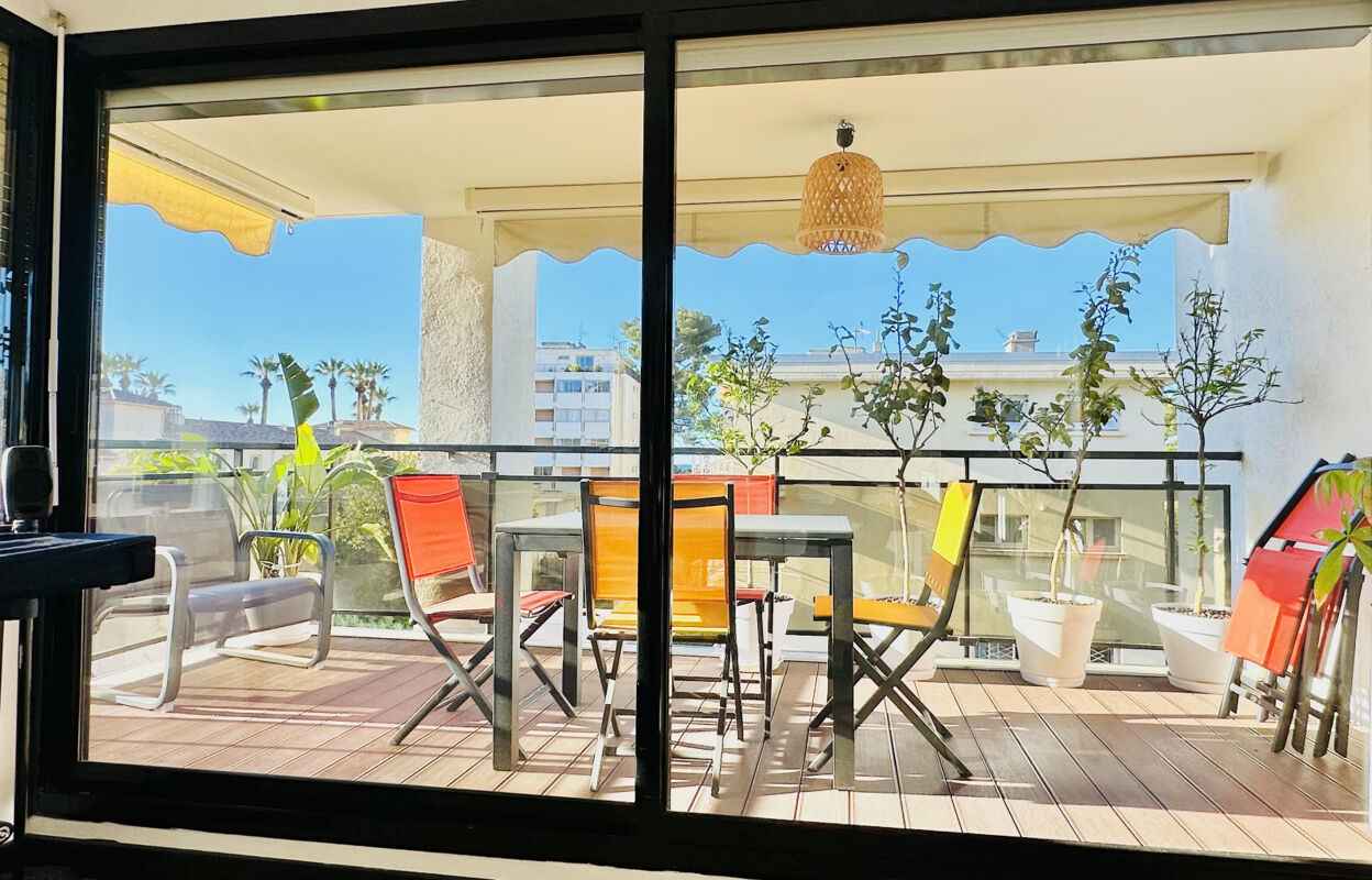 appartement 2 pièces 49 m2 à vendre à Cannes (06400)