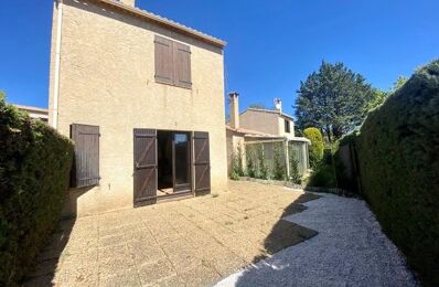 location de vacances maison 350 € / semaine à proximité de Gréoux-les-Bains (04800)