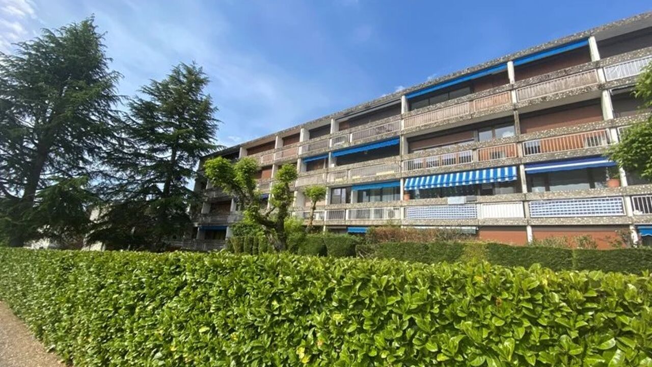 appartement 3 pièces 63 m2 à vendre à Gréoux-les-Bains (04800)