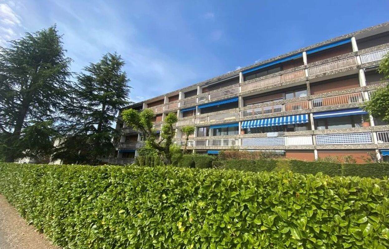 appartement 3 pièces 63 m2 à vendre à Gréoux-les-Bains (04800)