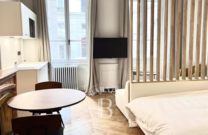 Lyon 6 - Foch - Studio d'exception meublé de 25,47 m² - Espace commun — photo 2