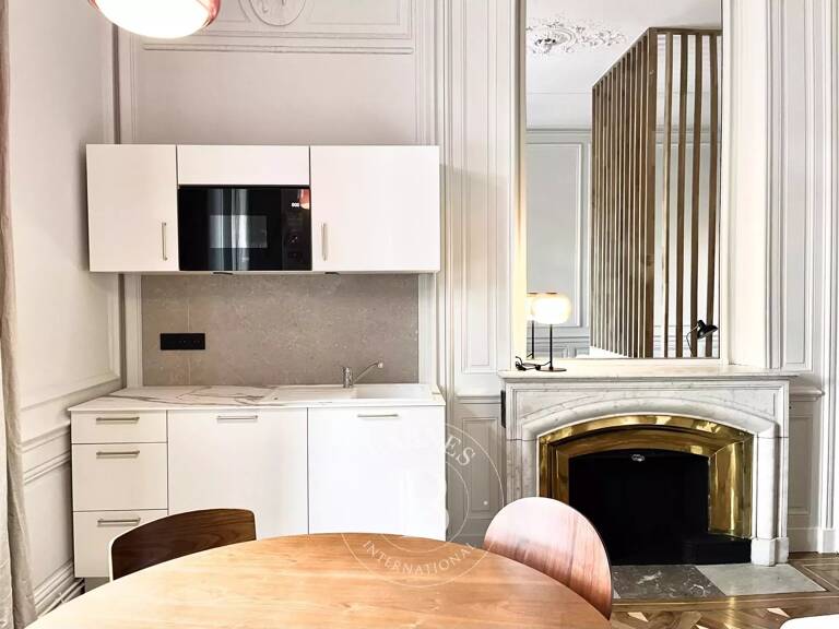 Lyon 6 - Foch - Studio d'exception meublé de 29,71 m² — photo 1